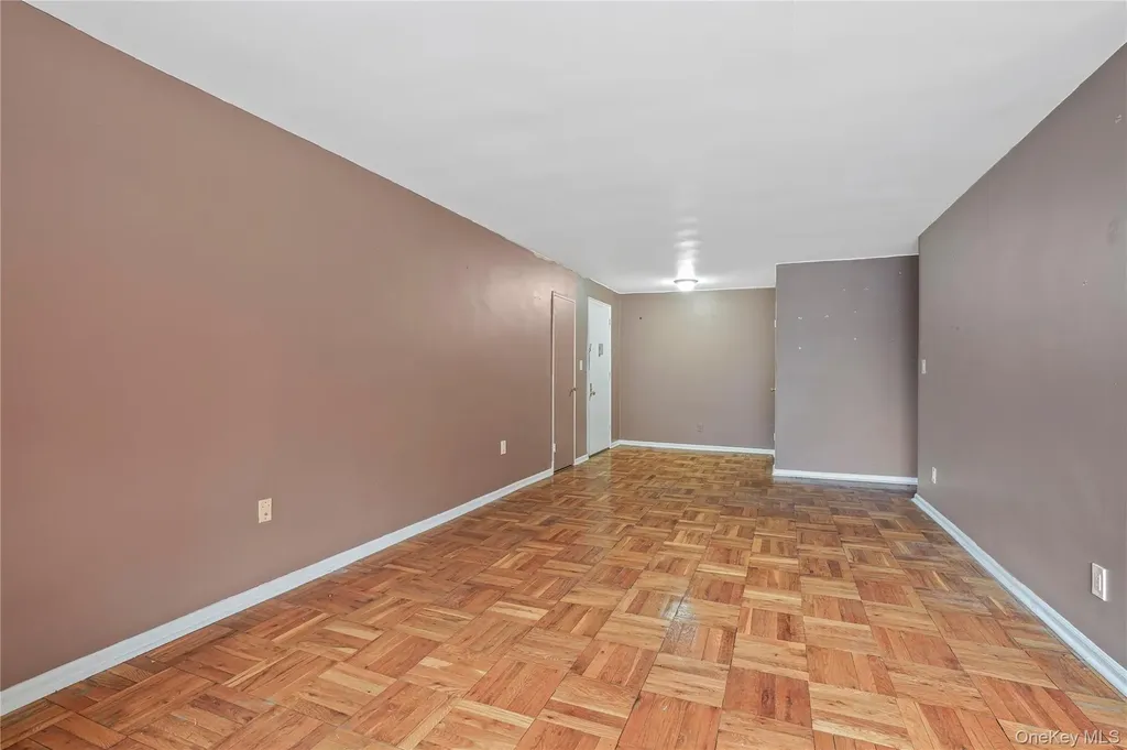 151-31 88th Street Howard Beach NY 11414