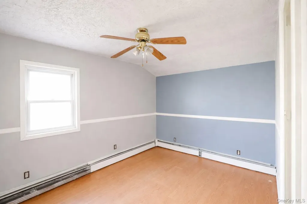 12 Cedarhurst Avenue Selden NY 11784