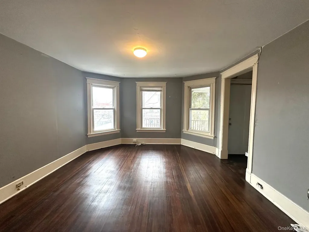 197 N Hamilton Street Poughkeepsie NY 12601