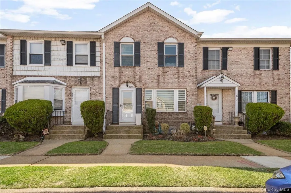 2933 Grand Avenue Baldwin NY 11510