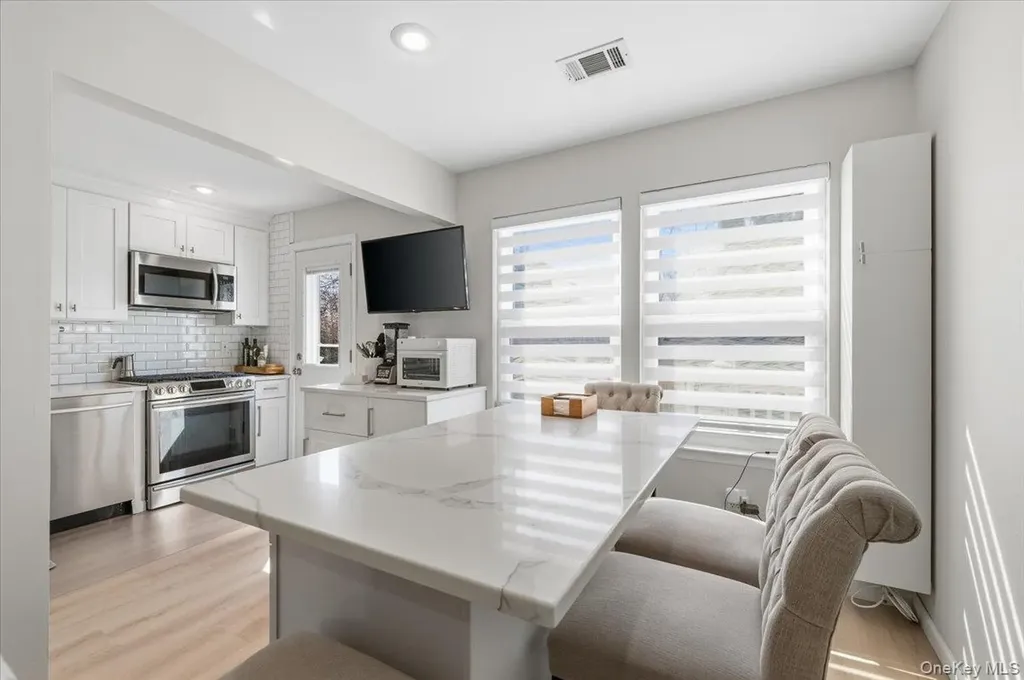 2933 Grand Avenue Baldwin NY 11510