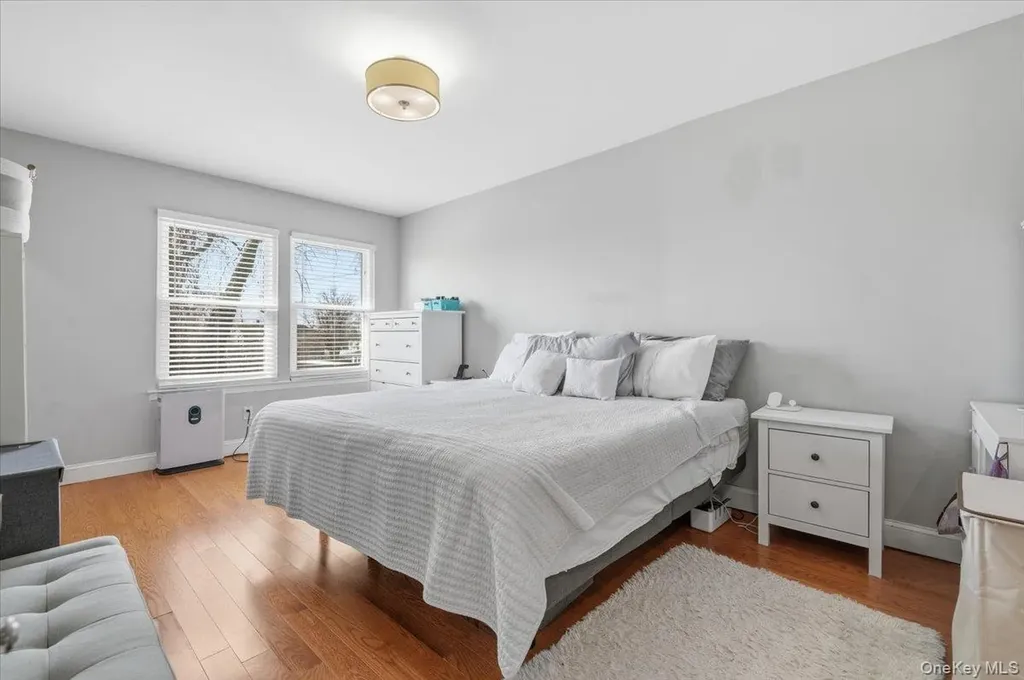 2933 Grand Avenue Baldwin NY 11510