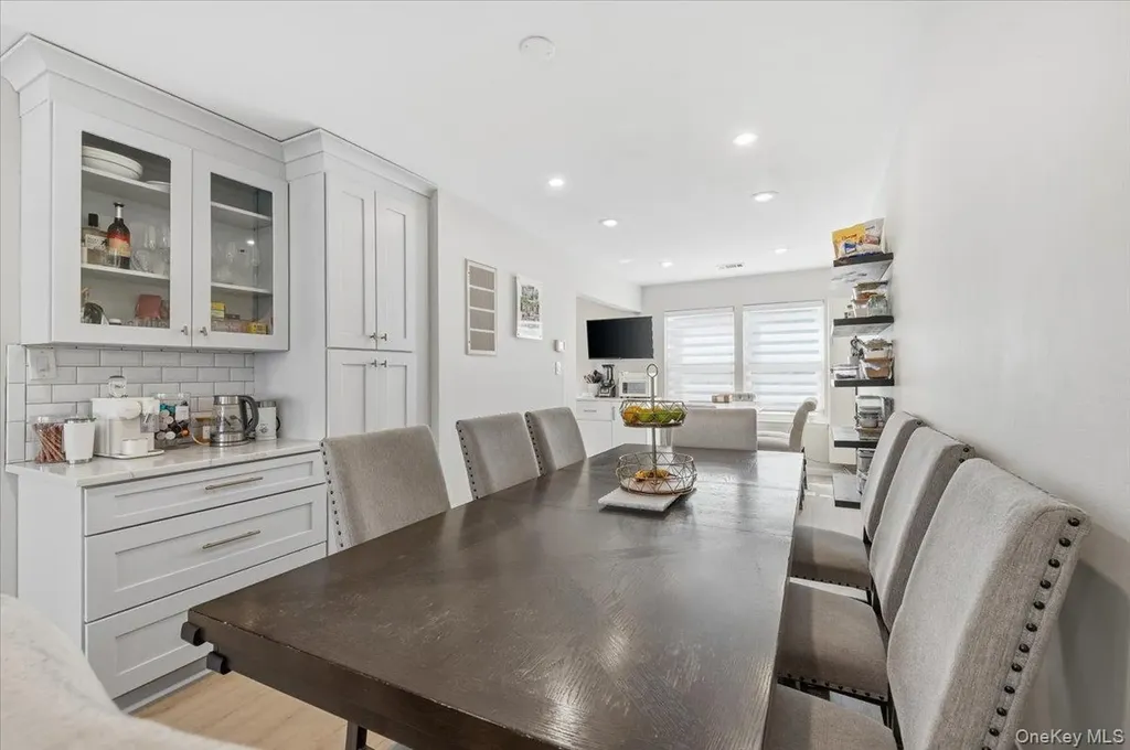 2933 Grand Avenue Baldwin NY 11510