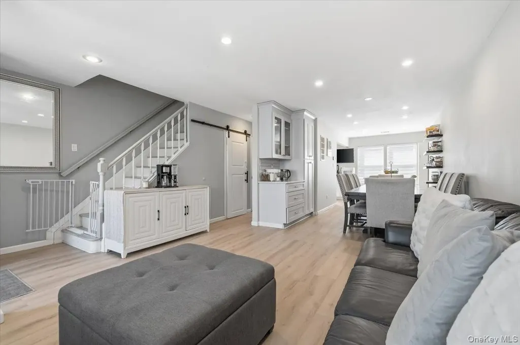 2933 Grand Avenue Baldwin NY 11510