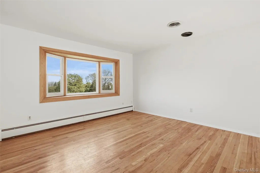 40 Amherst Lane Wappingers Falls NY 12590