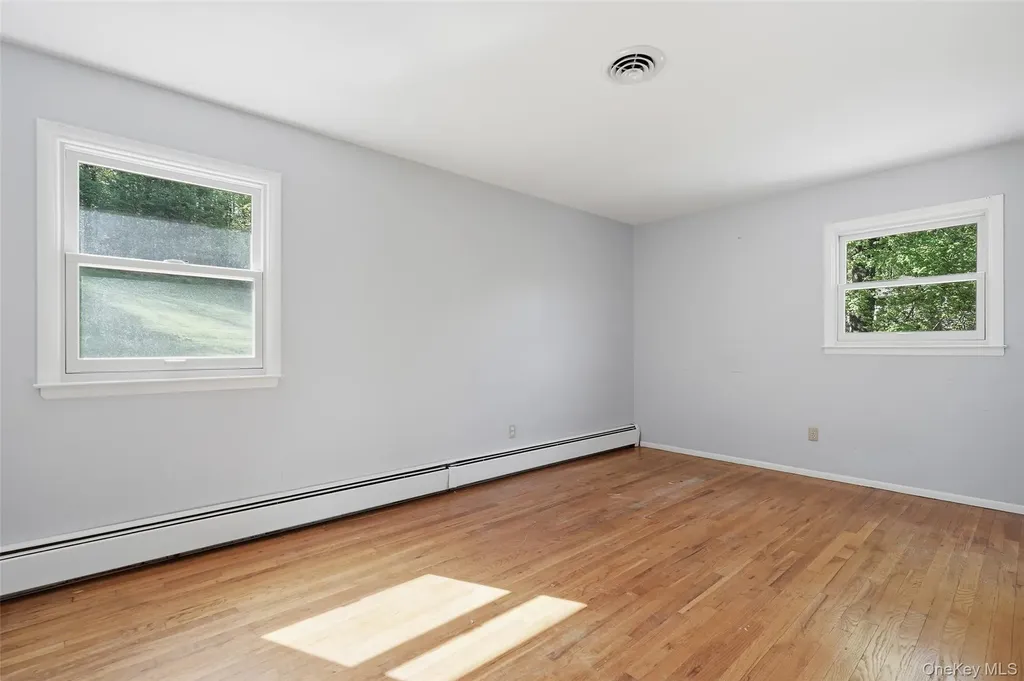 40 Amherst Lane Wappingers Falls NY 12590