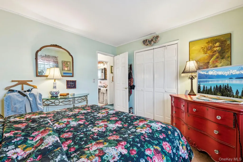 2002 Murray Place Merrick NY 11566