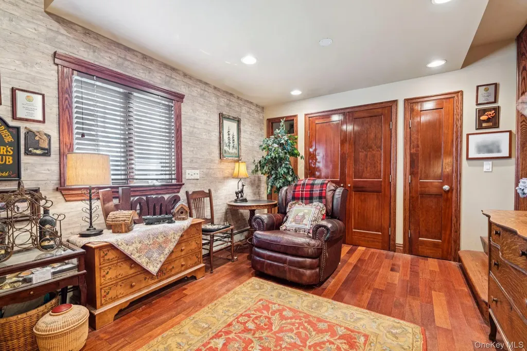 2002 Murray Place Merrick NY 11566