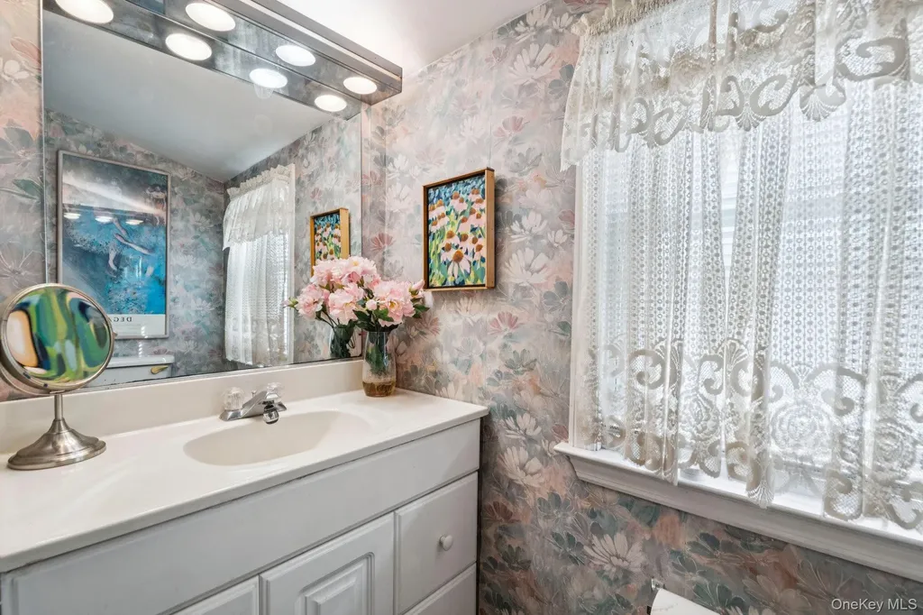 2002 Murray Place Merrick NY 11566