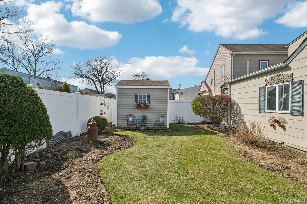 2002 Murray Place Merrick NY 11566