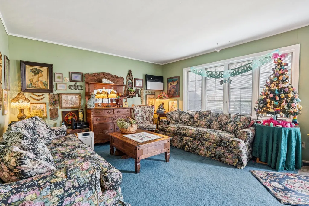 2002 Murray Place Merrick NY 11566