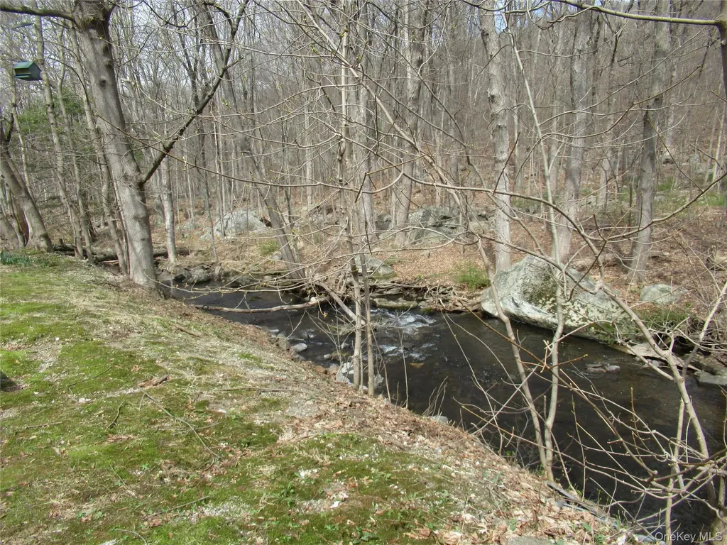 300 Old Route 55 Poughquag NY 12570