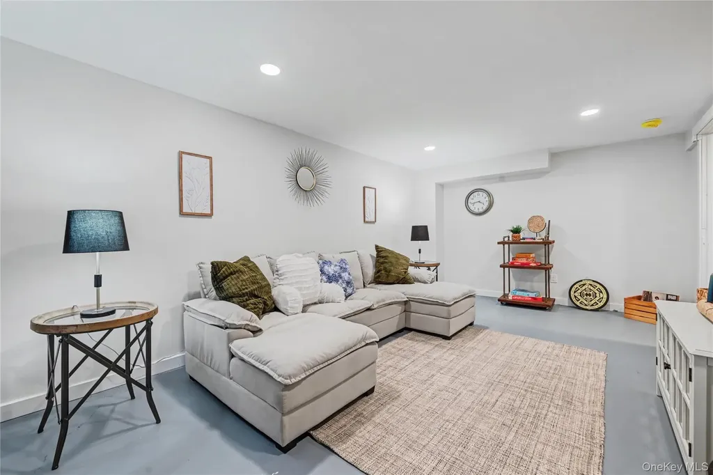 2519 Bruynswick Road Wallkill NY 12589