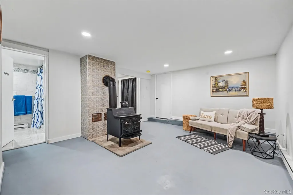 2519 Bruynswick Road Wallkill NY 12589