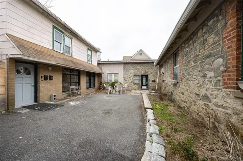 81 Vineyard Avenue Highland NY 12528
