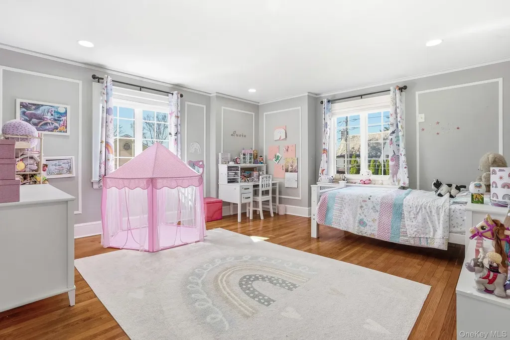 185 Fenimore Road New Rochelle NY 10804