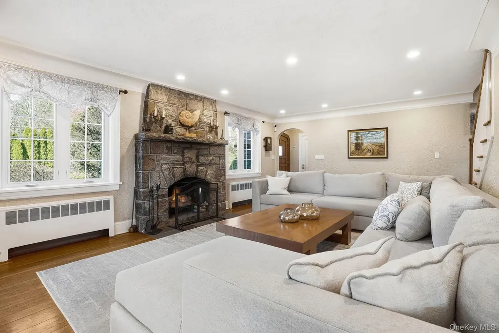 185 Fenimore Road New Rochelle NY 10804
