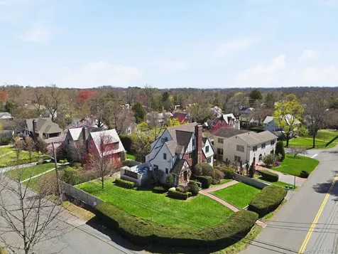 185 Fenimore Road New Rochelle NY 10804