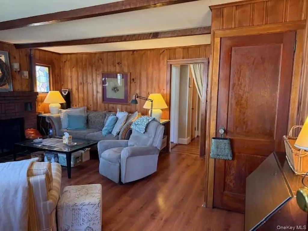 154 Cedar Road E Mastic Beach NY 11951