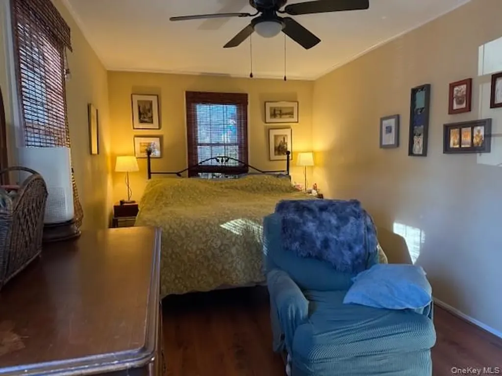 154 Cedar Road E Mastic Beach NY 11951