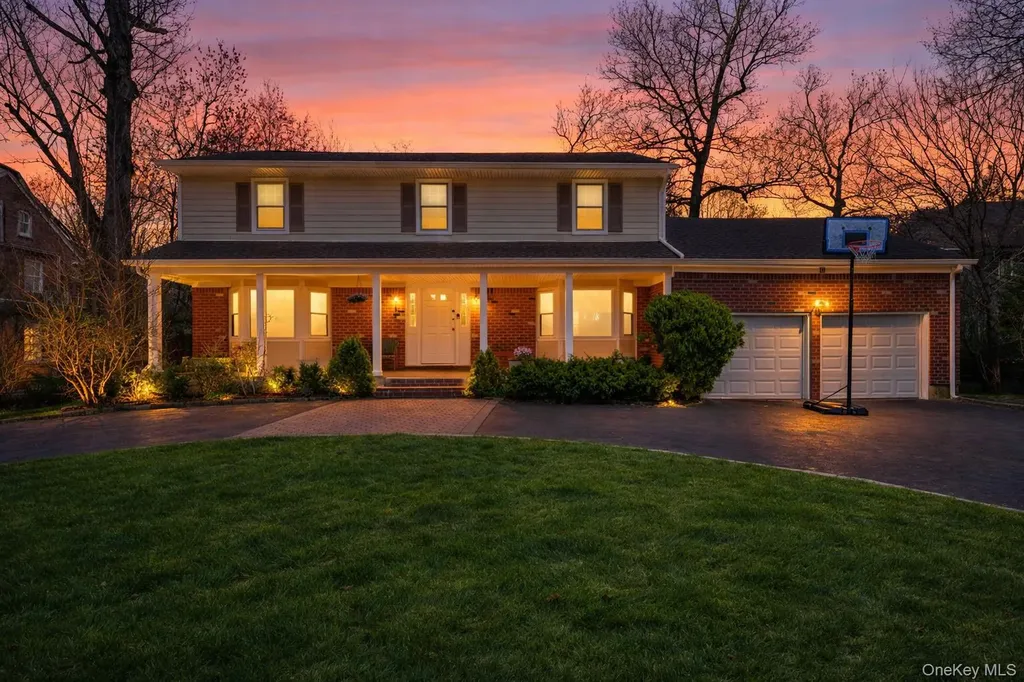 61 Arleigh Road Great Neck NY 11021