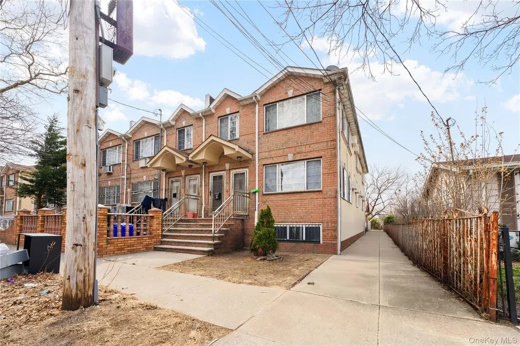 10932 156th Street Jamaica NY 11433