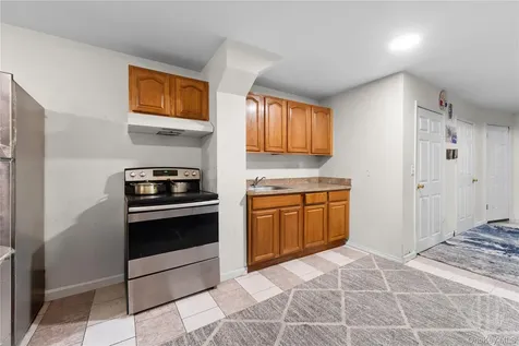 10932 156th Street Jamaica NY 11433