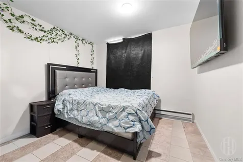 10932 156th Street Jamaica NY 11433