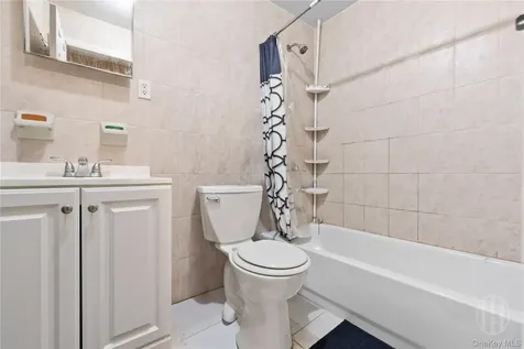 10932 156th Street Jamaica NY 11433