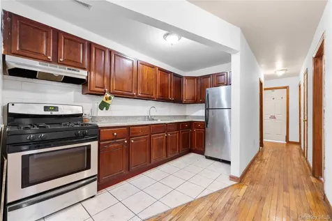 10932 156th Street Jamaica NY 11433