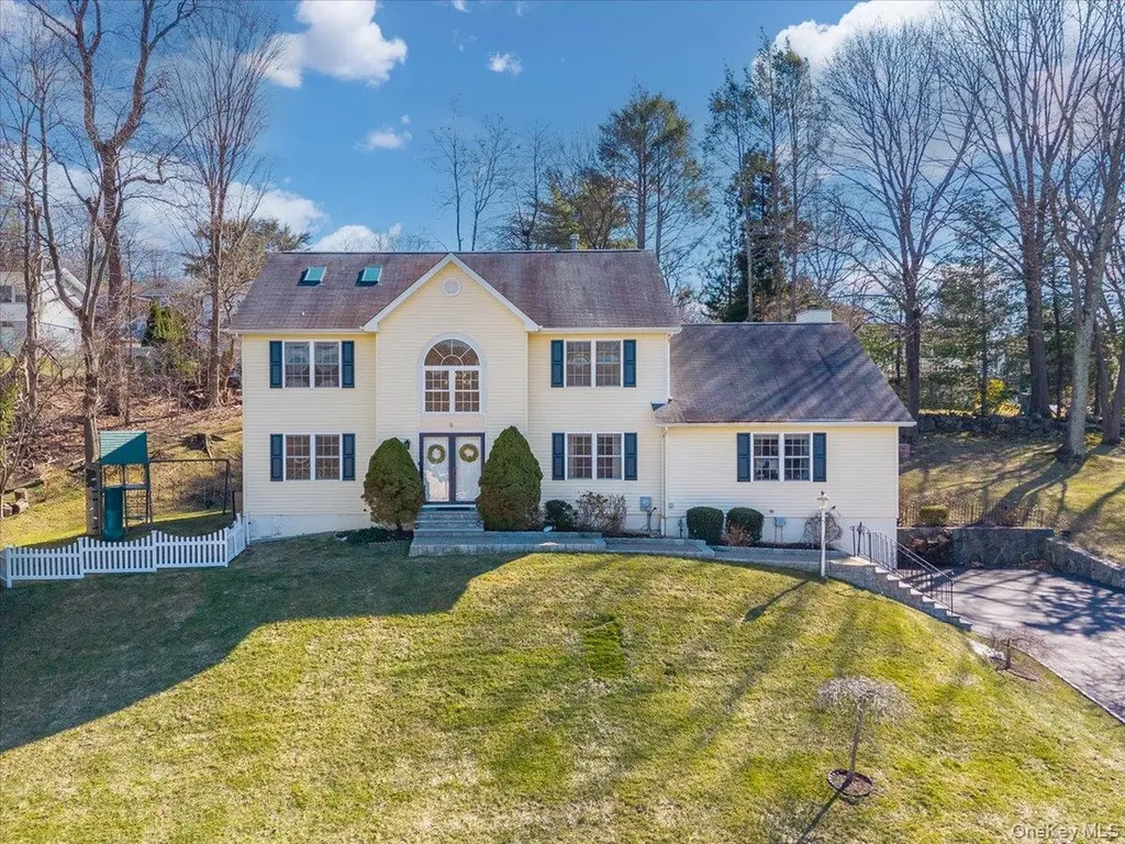 9 Drake Lane White Plains NY 10607