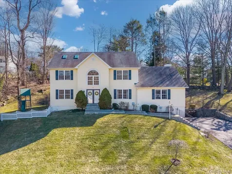 9 Drake Lane White Plains NY 10607