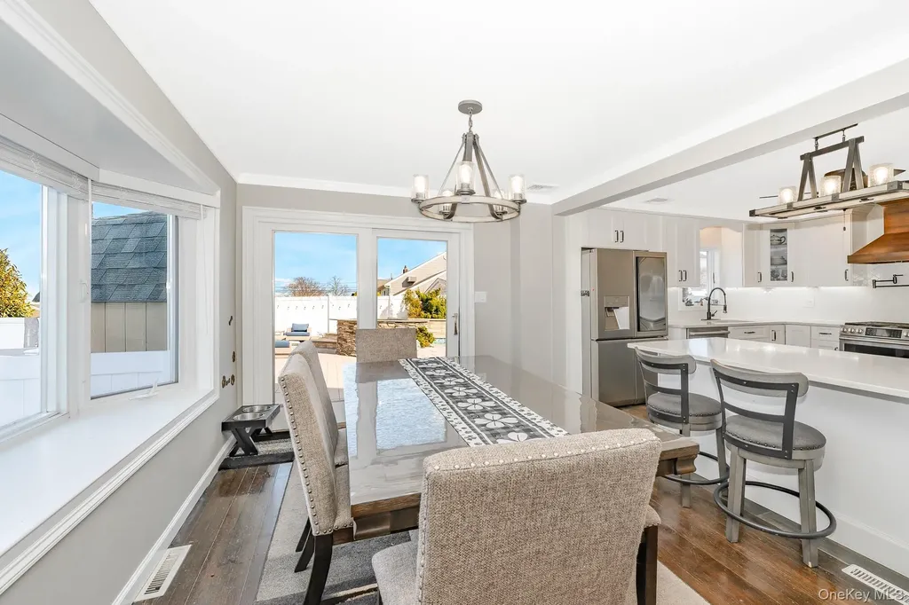 2431 Riverside Drive Wantagh NY 11793