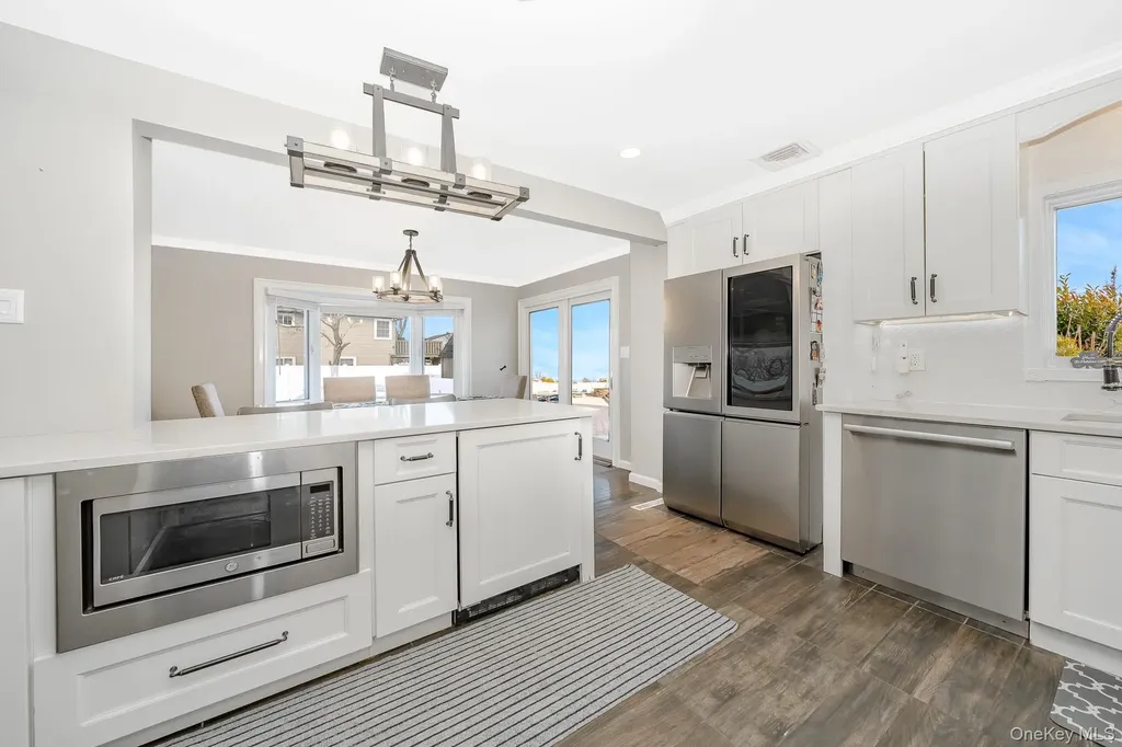 2431 Riverside Drive Wantagh NY 11793