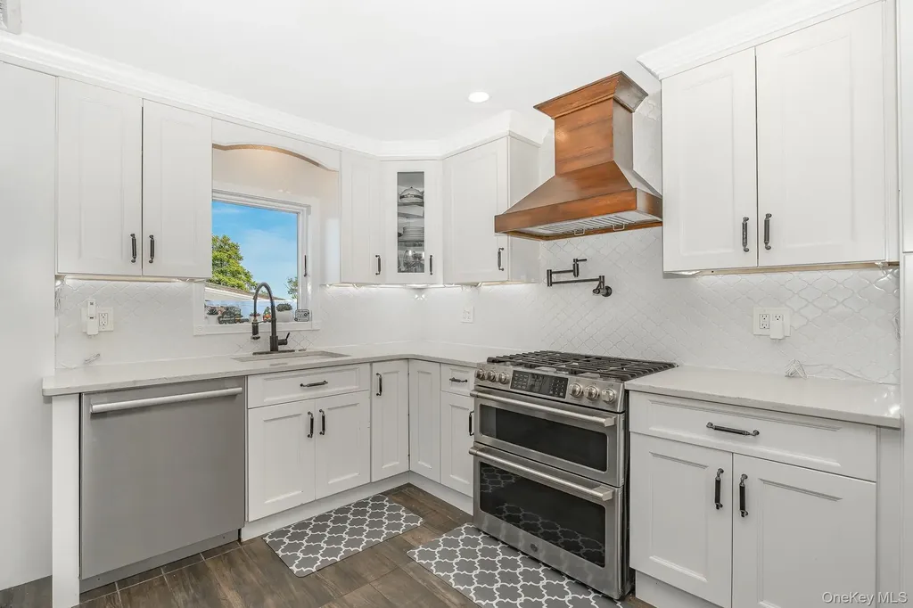 2431 Riverside Drive Wantagh NY 11793