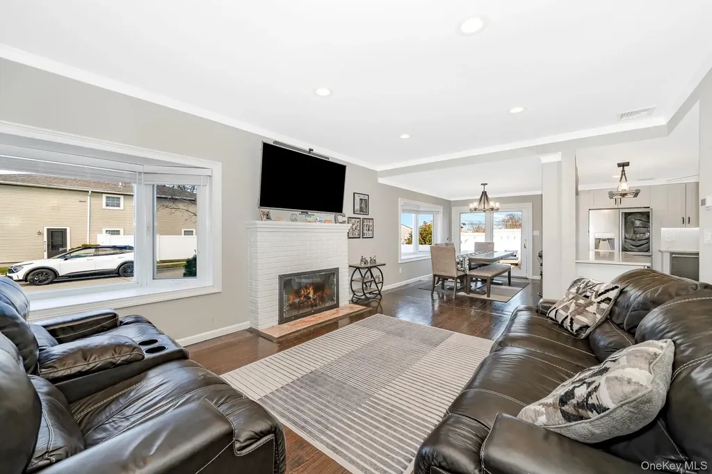 2431 Riverside Drive Wantagh NY 11793