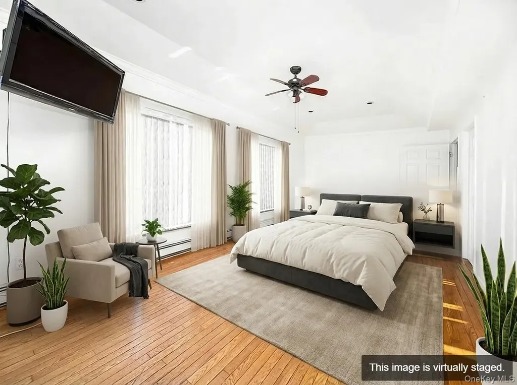 4231 Colden Street Flushing NY 11355