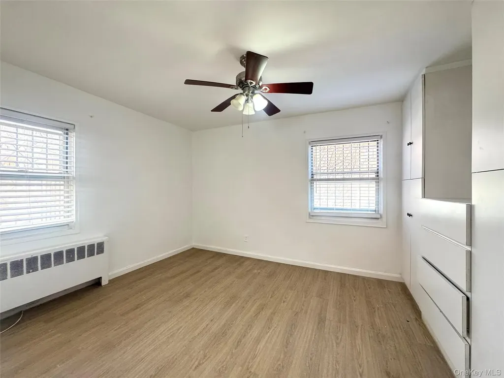 6824 140th Street Flushing NY 11367