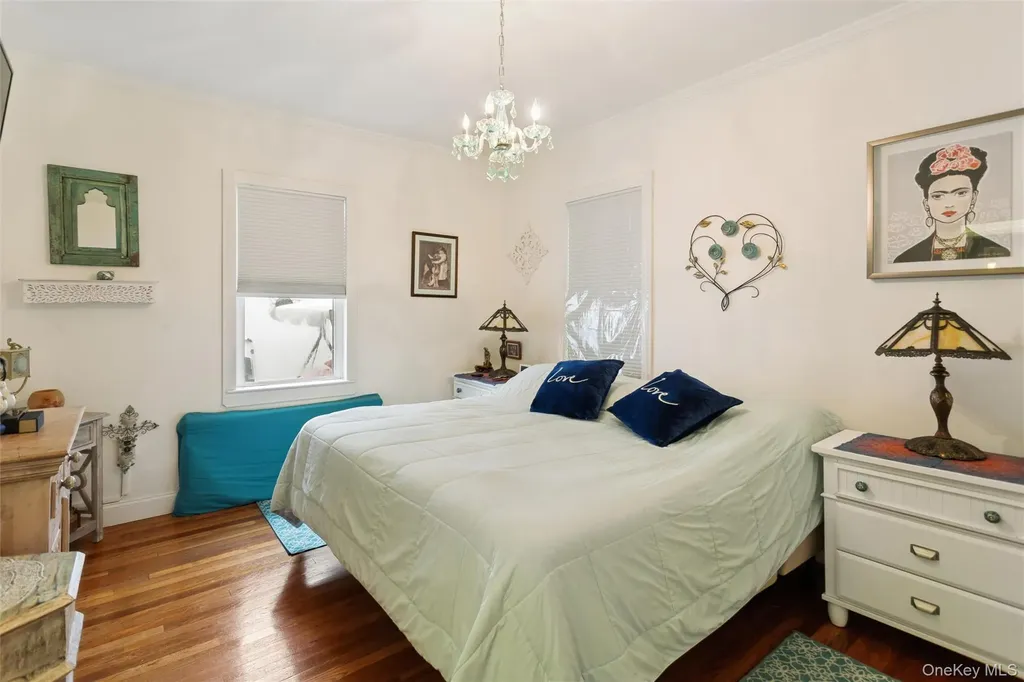 140 Roosevelt Boulevard Long Beach NY 11561