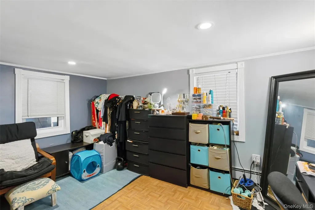 140 Roosevelt Boulevard Long Beach NY 11561