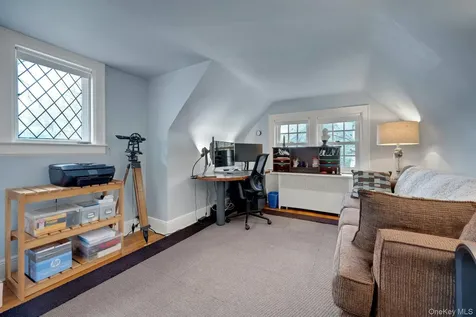 12 Barclay Road Scarsdale NY 10583