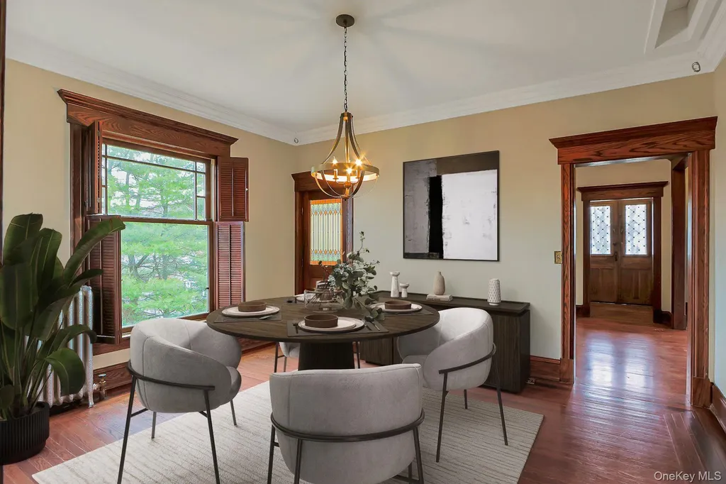 2 Pine Hill Road Chester NY 10918