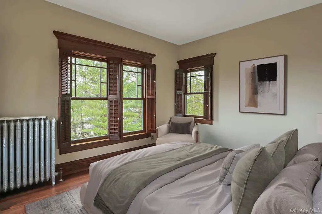 2 Pine Hill Road Chester NY 10918