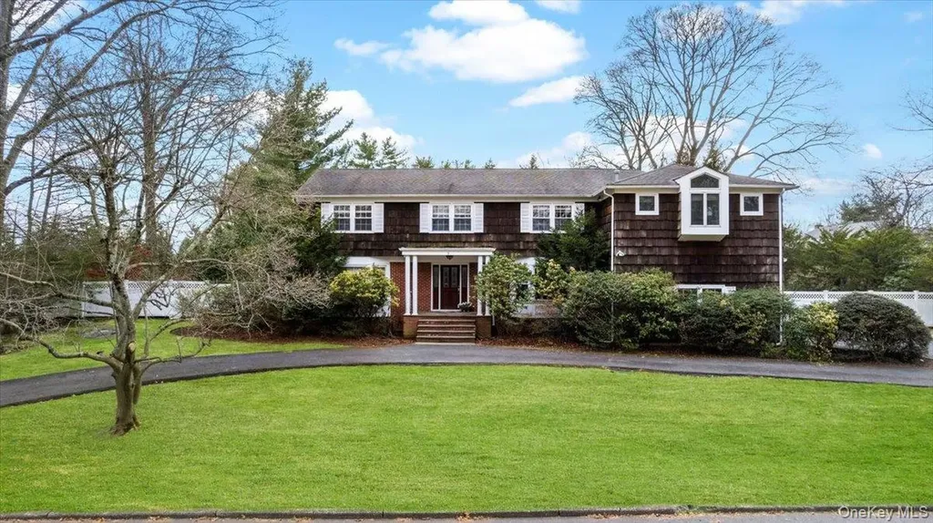 3 Penny Lane Scarsdale NY 10583