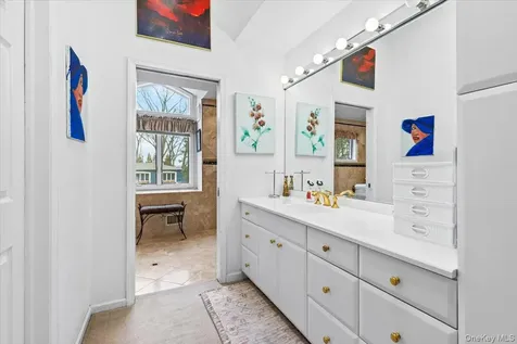3 Penny Lane Scarsdale NY 10583