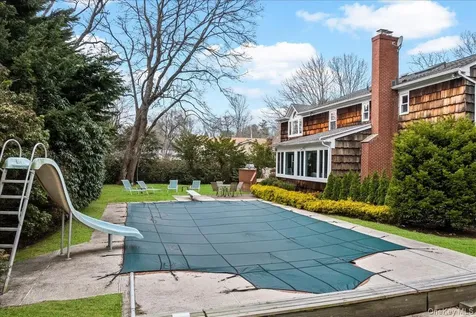 3 Penny Lane Scarsdale NY 10583