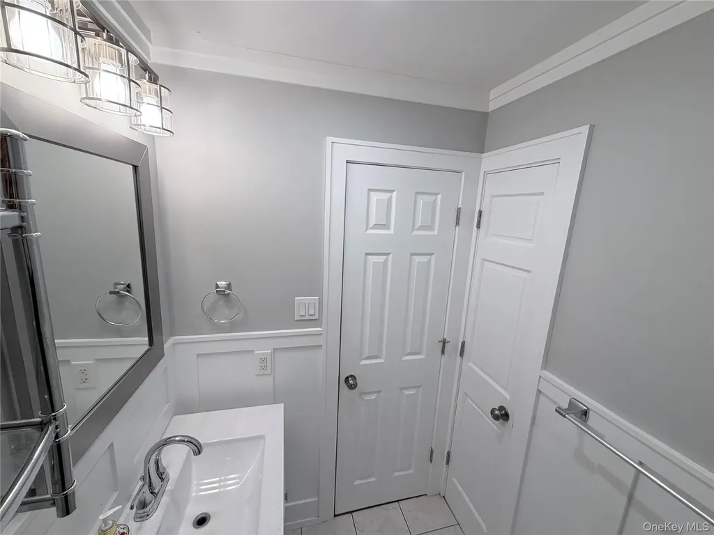 190 Millard Avenue West Babylon NY 11704