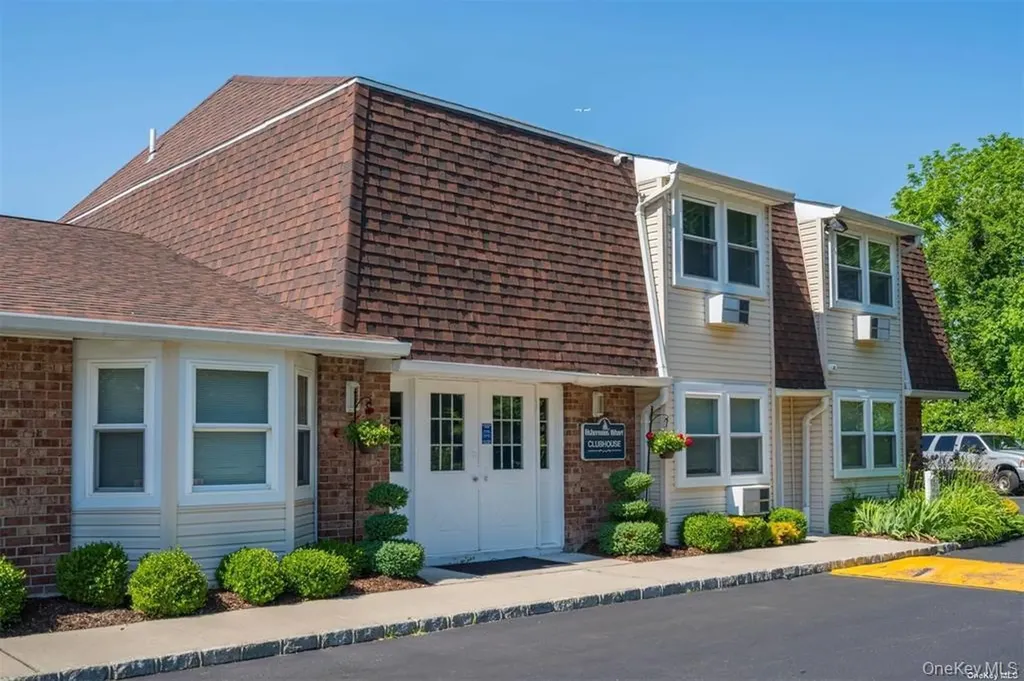 190 Millard Avenue West Babylon NY 11704