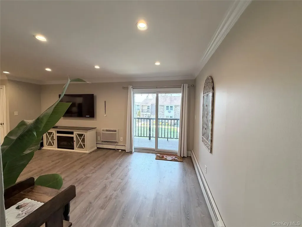 190 Millard Avenue West Babylon NY 11704