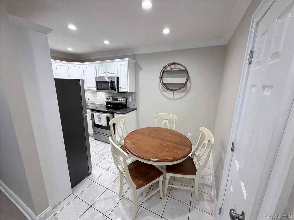 190 Millard Avenue West Babylon NY 11704